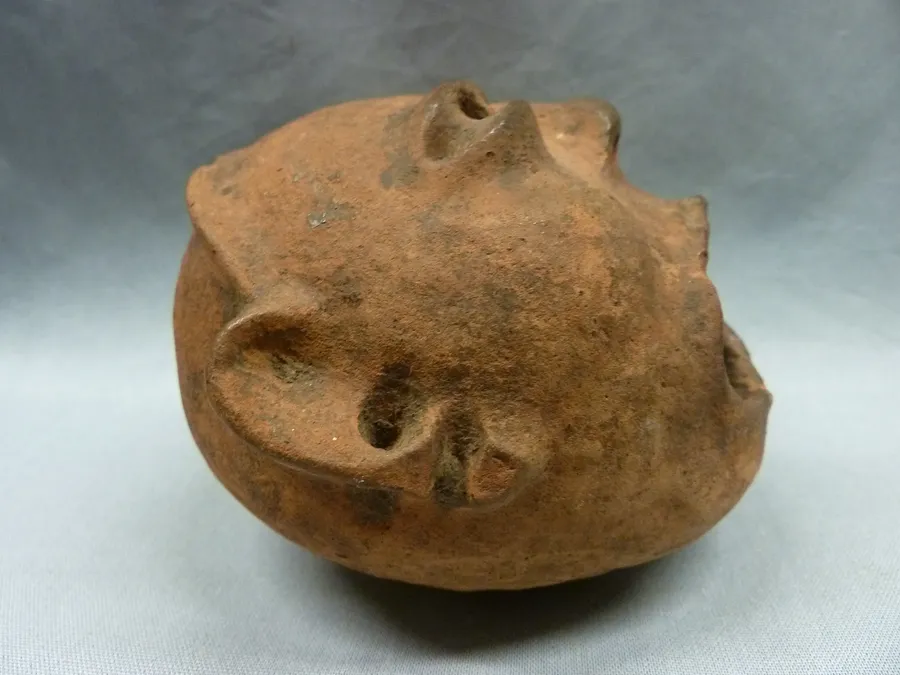 Cabeza antropomorfa