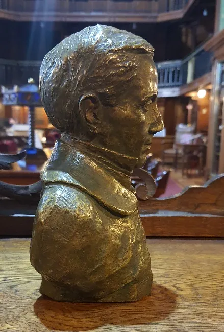 Busto (escultura)