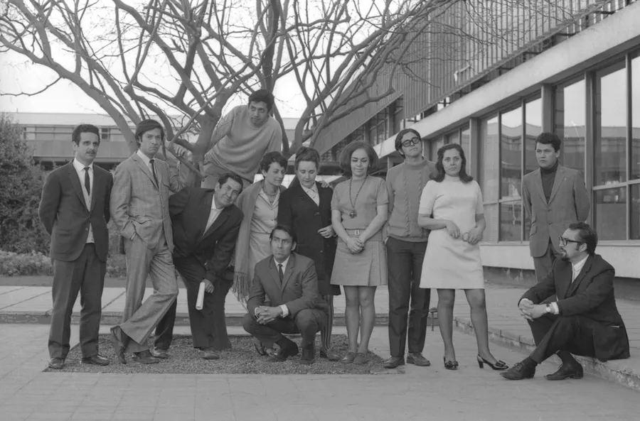 Elenco Teatro Teknos previo a la gira por Bolivia