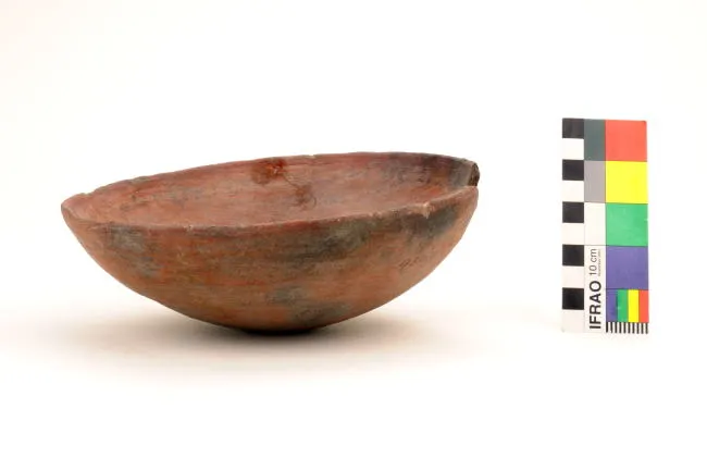 Plato (arqueológico y etnográfico)