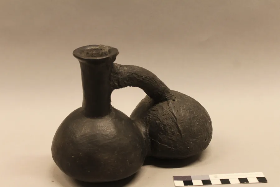 Botella doble cuerpo monocroma
