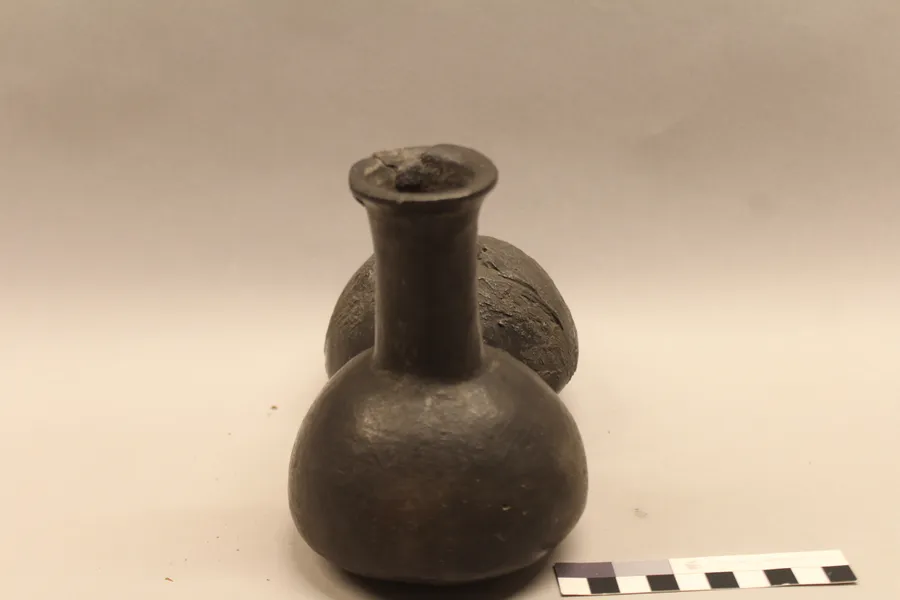 Botella doble cuerpo monocroma