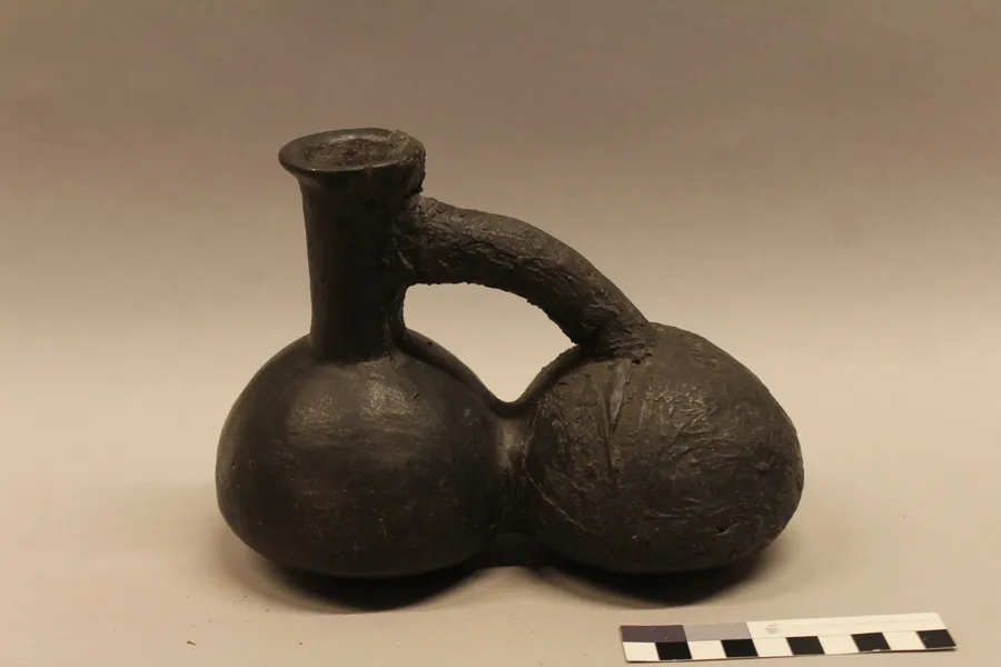 Botella doble cuerpo monocroma