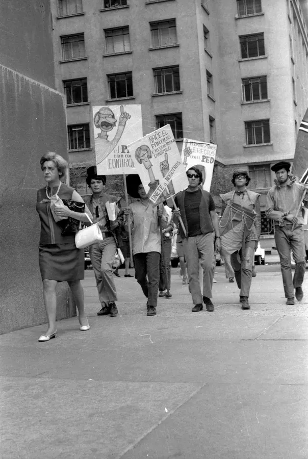 Promoción de la obra 