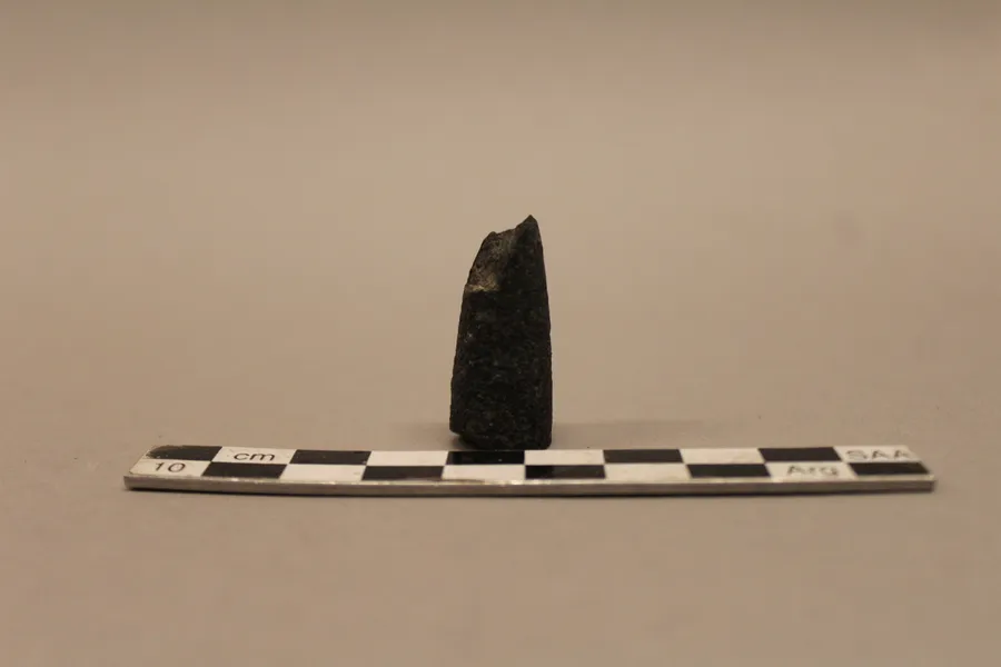 Pesa de pescar, fragmento de