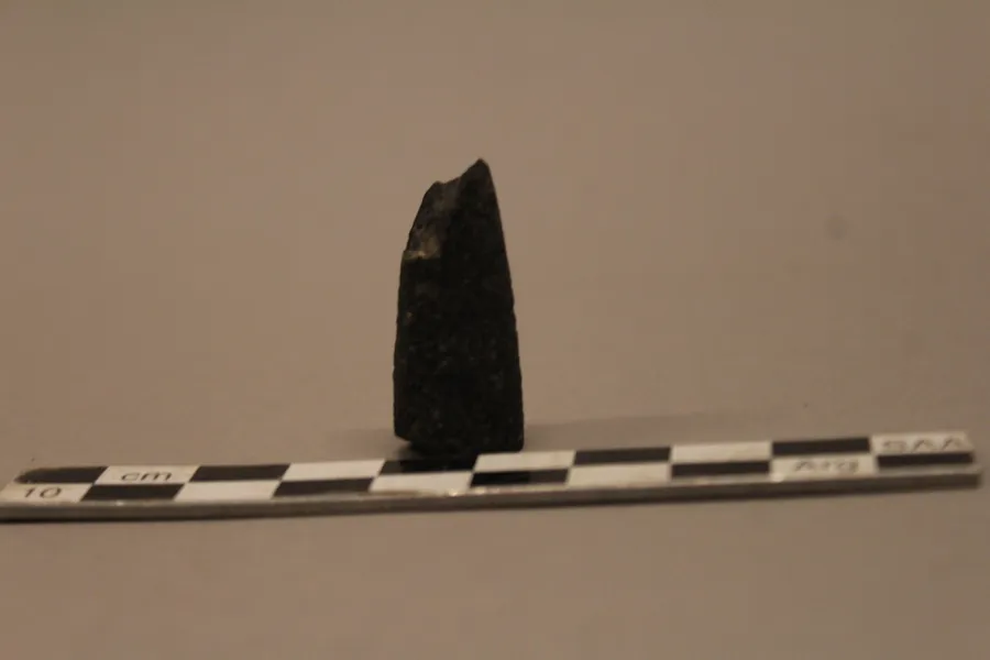 Pesa de pescar, fragmento de