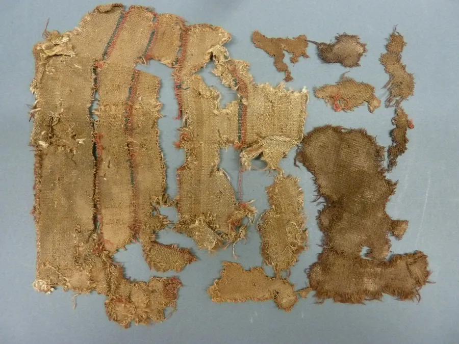 Textiles, fragmentos de varios