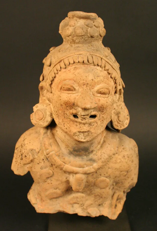 Figura antropomorfa masculina: chamán