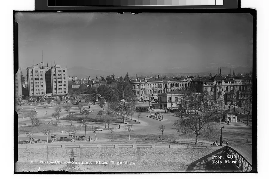 Santiago, Plaza Baquedano