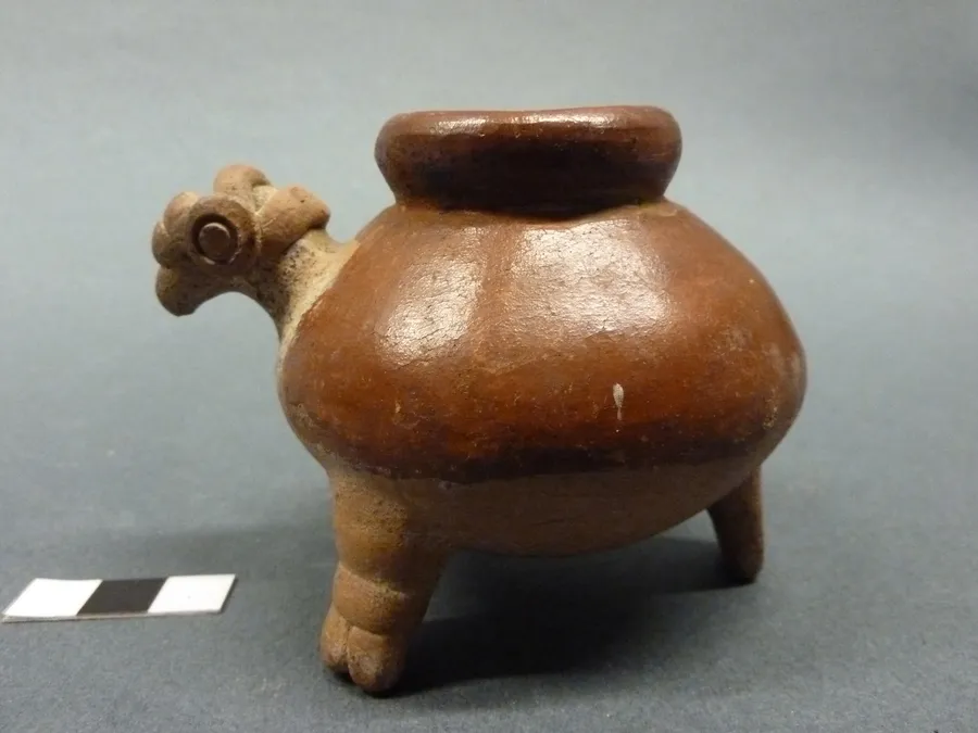 Recipiente ornitomorfo trípode
