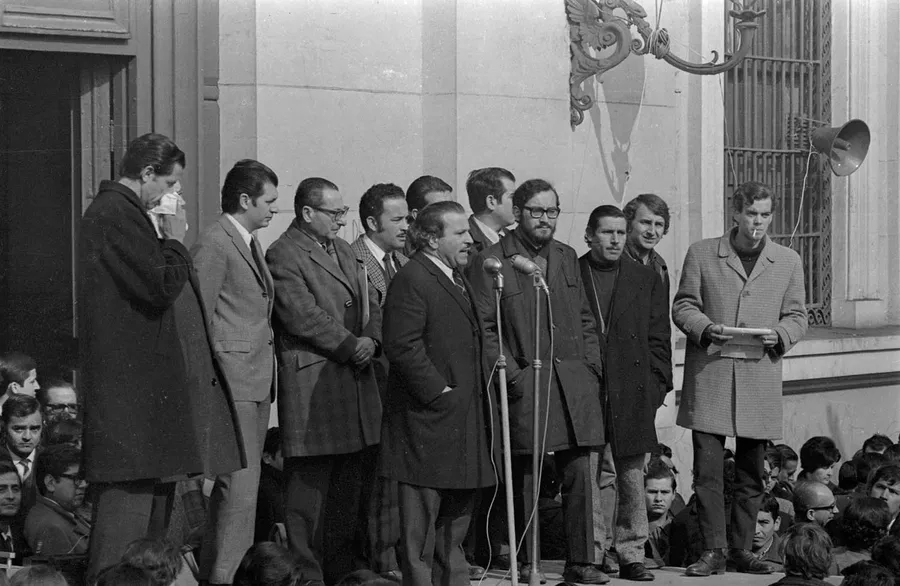 Dirigentes estudiantes y sindicales